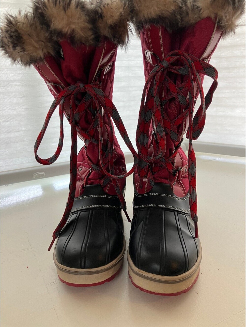Storm by Cougar Winter Boots Womens 9 Red Duck Boot Faux Fur Waterproof